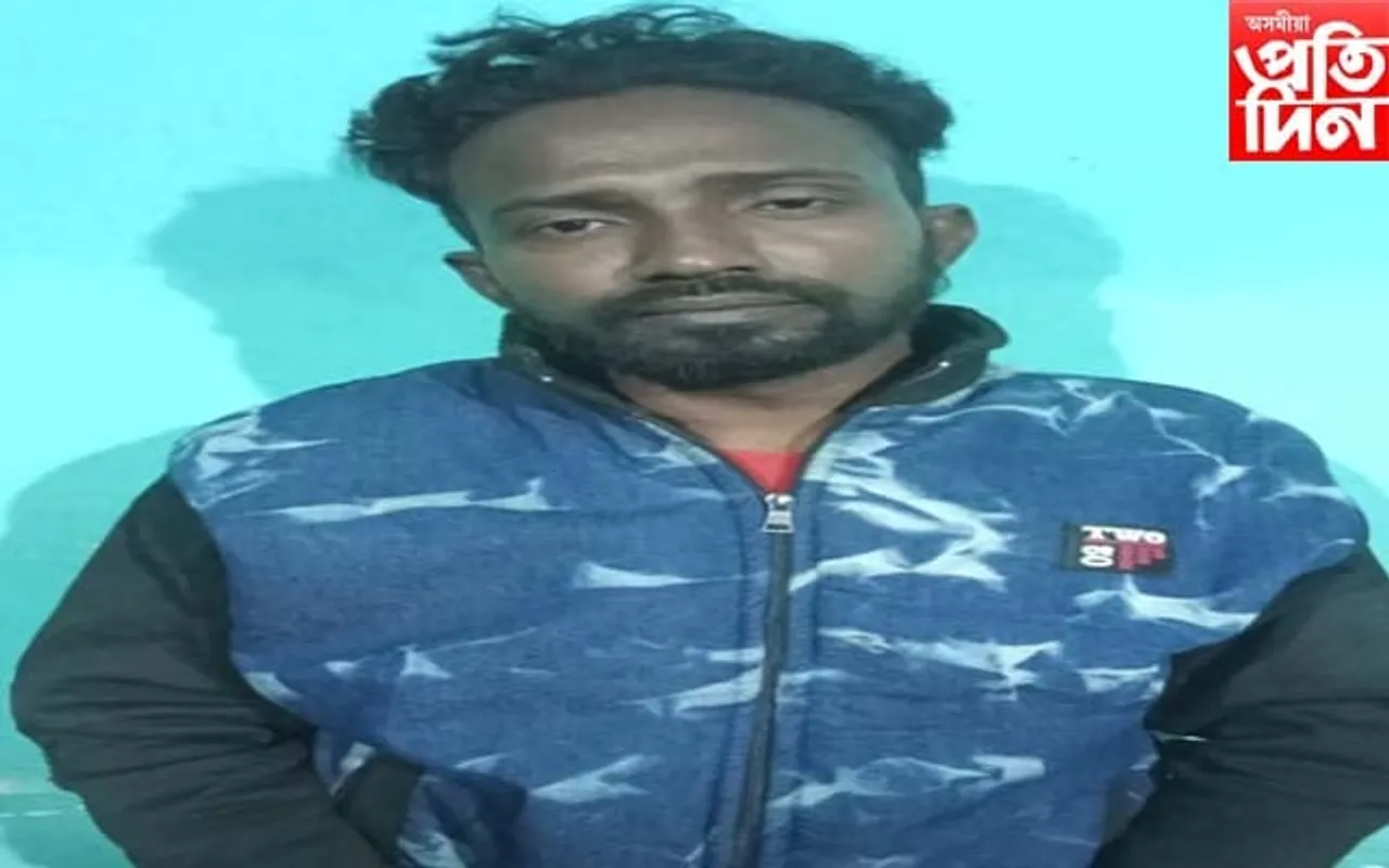 নগাঁৱত হেৰ’ইনসহ দুজনক আটক... 