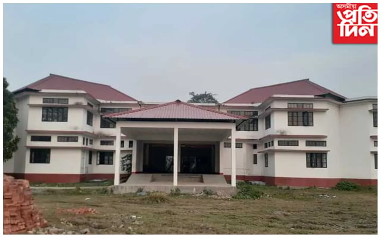 শিক্ষাৰ্থীয়ে মাছুল নিদিলে ভৰিব লাগিব জৰিমনা