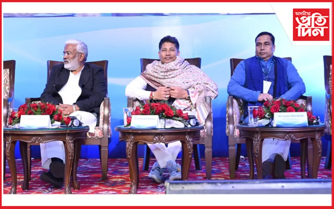 ভূপালত নৰেন্দ্ৰ মোডীৰ নেতৃত্বত ৰাজ্যৰ বান, খহনীয়াৰ সমাধান কৰাৰ আশা পীযুষ হাজৰিকাৰ...