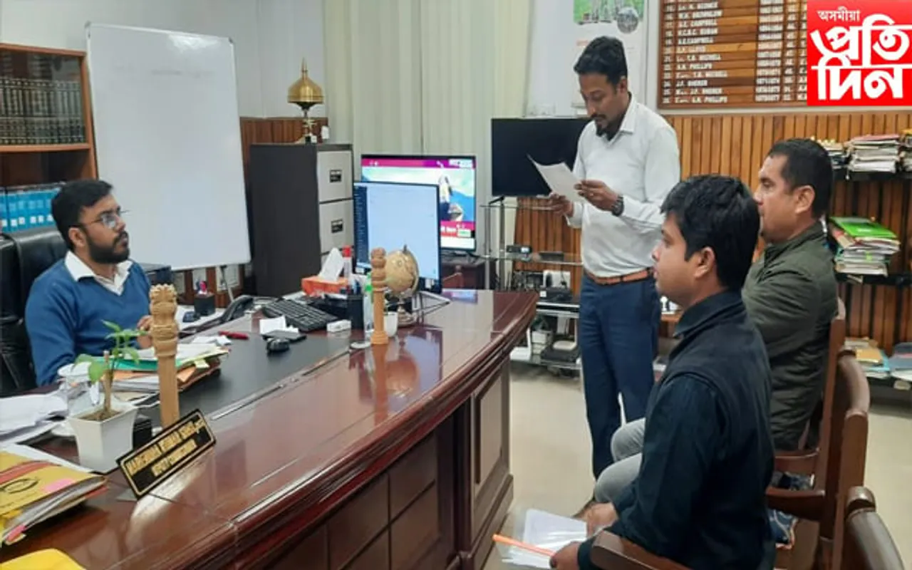 অবৈধ নিচাসক্ত দ্ৰব্য বিক্ৰেতাৰ বিৰুদ্ধে যুৱ-ছাত্ৰৰ সকিয়নী