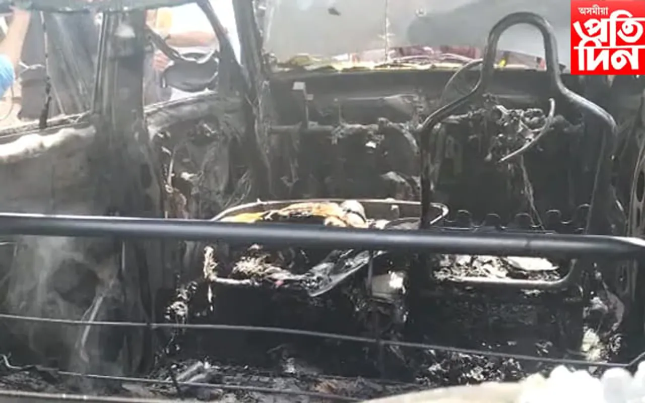 প্ৰসৱ বেদনাৰ বাবে চিকিৎসালয়লৈ যোৱাৰ সময়ত জীৱন্তে অগ্নিদগ্ধ  গৰ্ভৱতী মহিলা, স্বামী