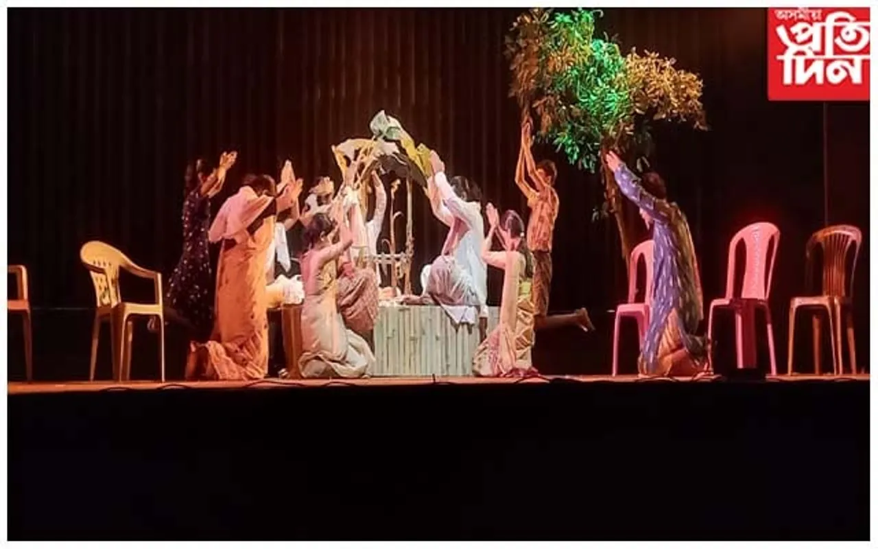 কলাক্ষেত্ৰত মহেন্দ্ৰ বৰঠাকুৰ, দুৰ্গেশ্বৰ বৰঠাকুৰ সোৱৰণত নাট প্ৰদৰ্শন 