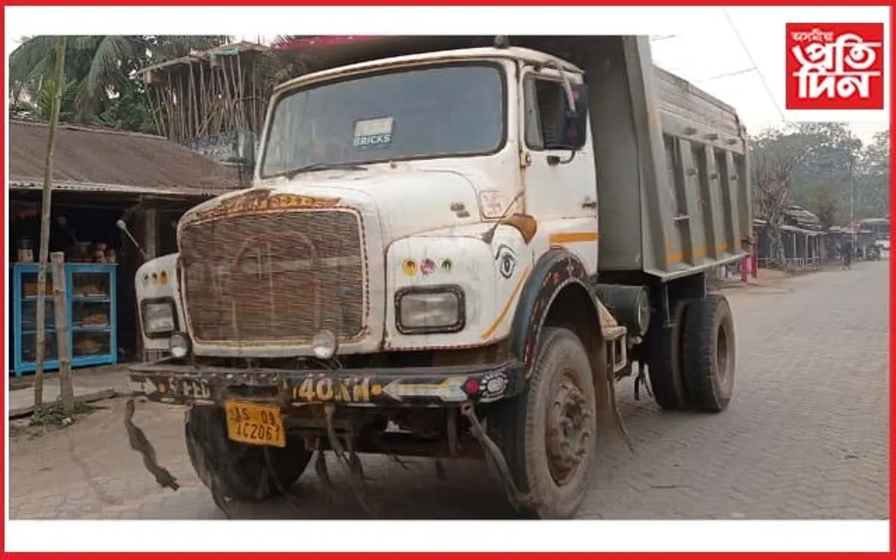 কুৰুৱাবাহীত অব্যাহত আছে ডাম্পাৰৰ ত্ৰাস