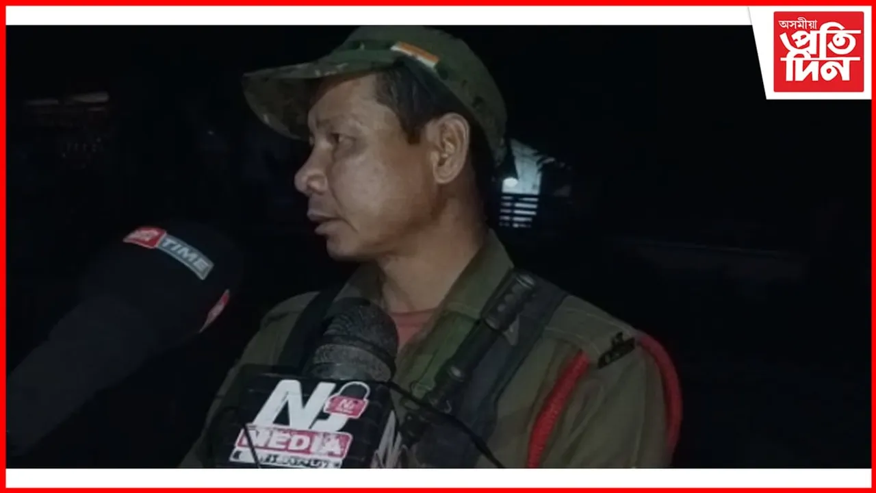 মাজুলীৰ দাম্বুকিয়ালত উত্তপ্ত পৰিস্থিতি, আৰক্ষী আৰু একাংশ লোকৰ মাজত সংঘাত...