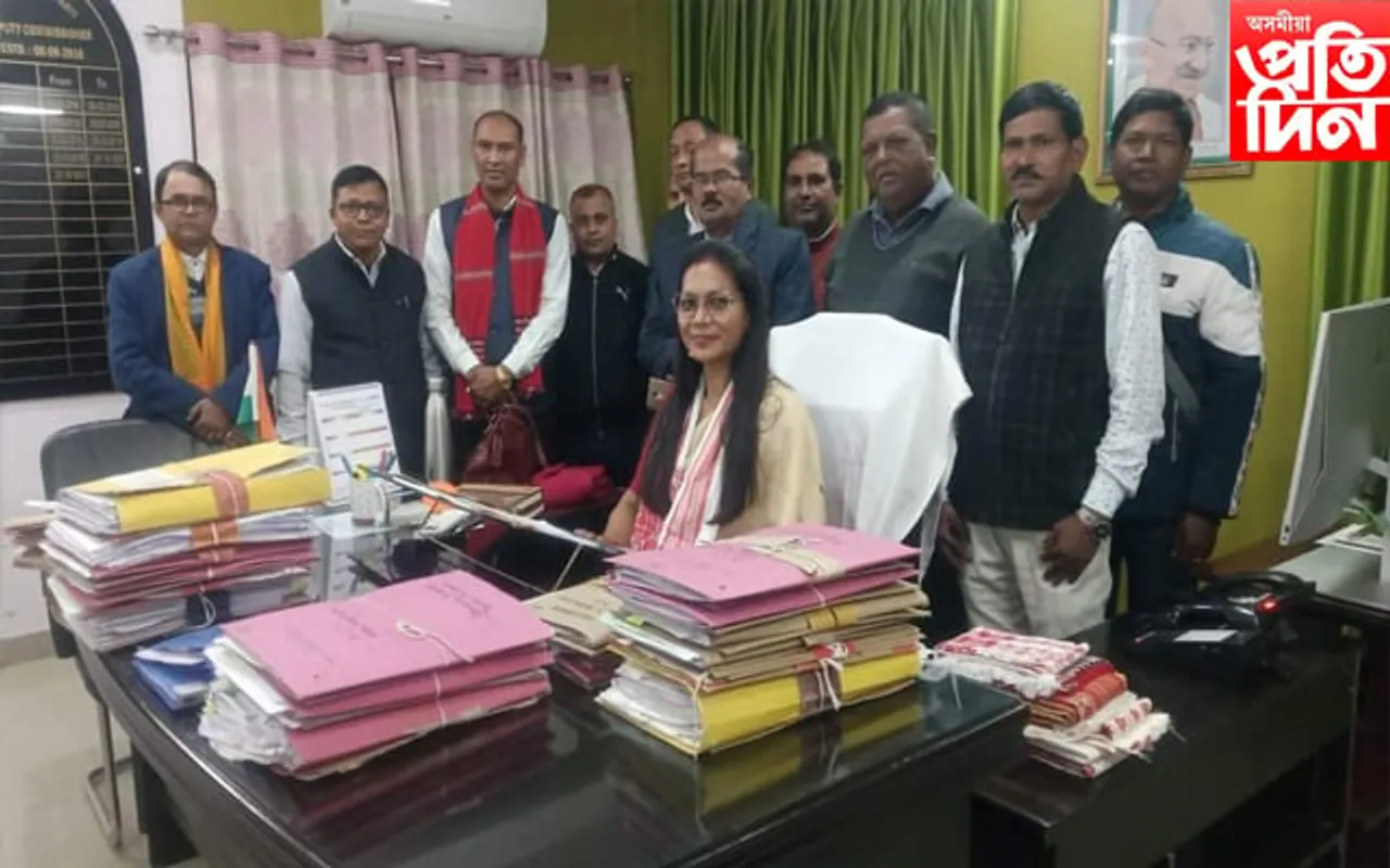 মাজুলীৰ নৱ নিযুক্ত উপায়ুক্তক বিভিন্ন দল-সংগঠনৰ উষ্ম আদৰণি