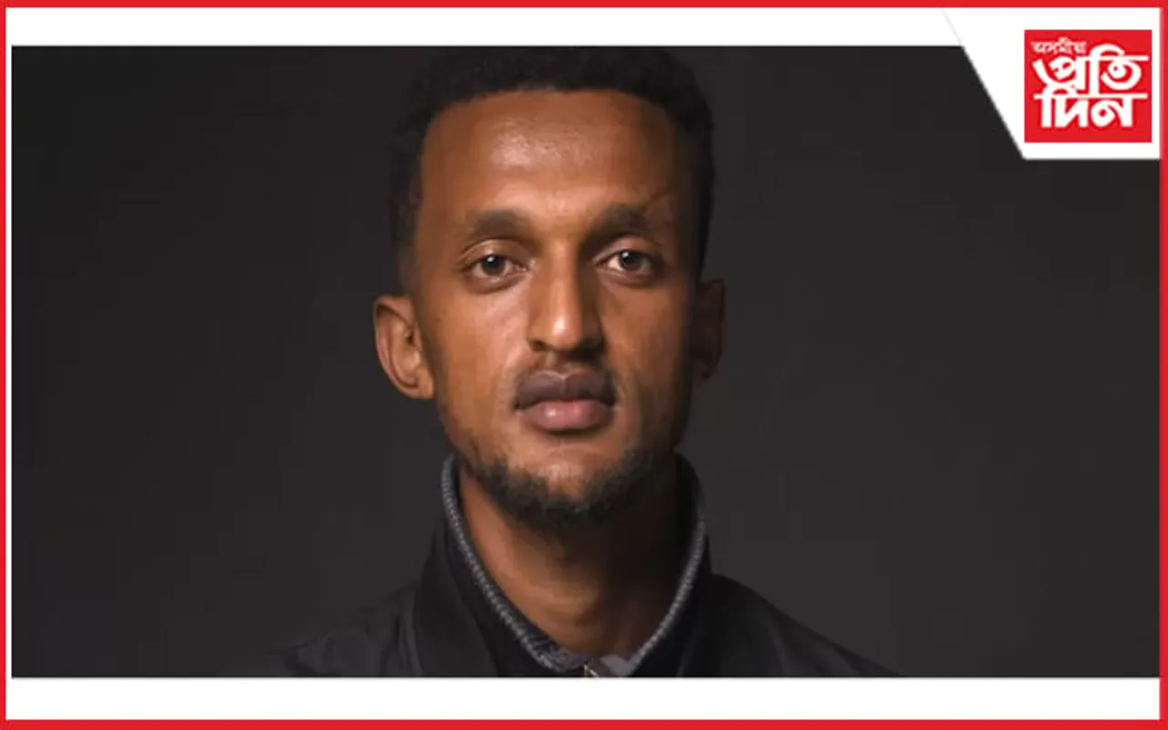 ফেচবুকৰ জৰিয়তহে জানিবলৈ পাইছিল পিতৃৰ মৃত্যুৰ বাতৰি...