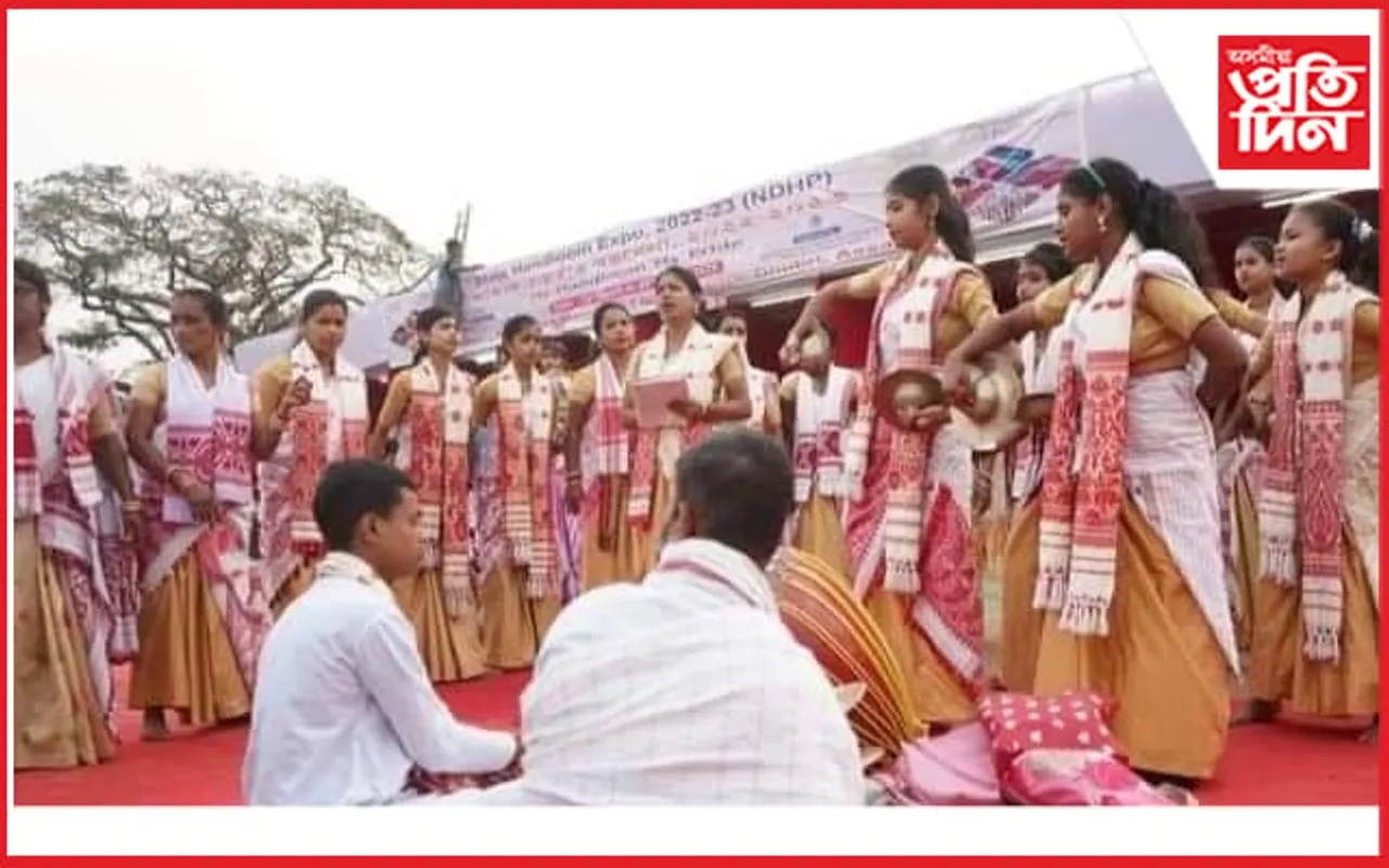 ৰাজ্যিক হস্ততাঁত আৰু বস্ত্ৰমেলাৰ শুভাৰম্ভ