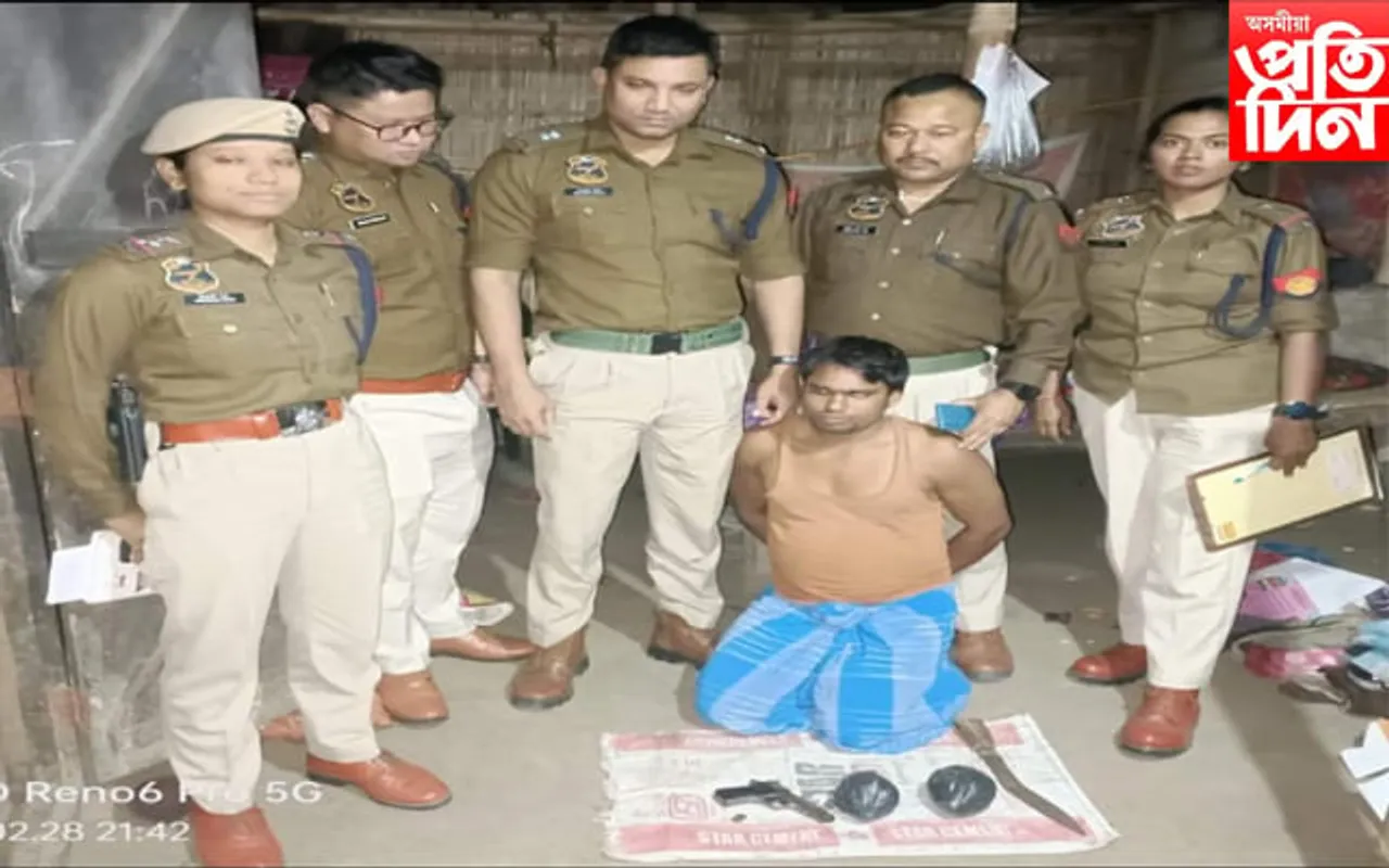 ৰূপহীহাটত গ্ৰেণেড, পিষ্টল আৰু গুলিসহ  গ্ৰেপ্তাৰ এজন...
