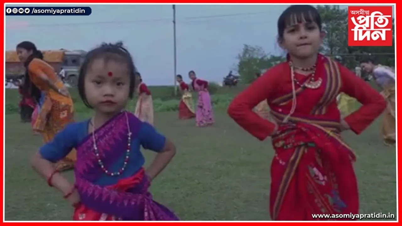 ৰৌতাৰ অসমী বিহুৱা দলৰ উদ্যোগত বিহু নাচৰ কৰ্মশালা