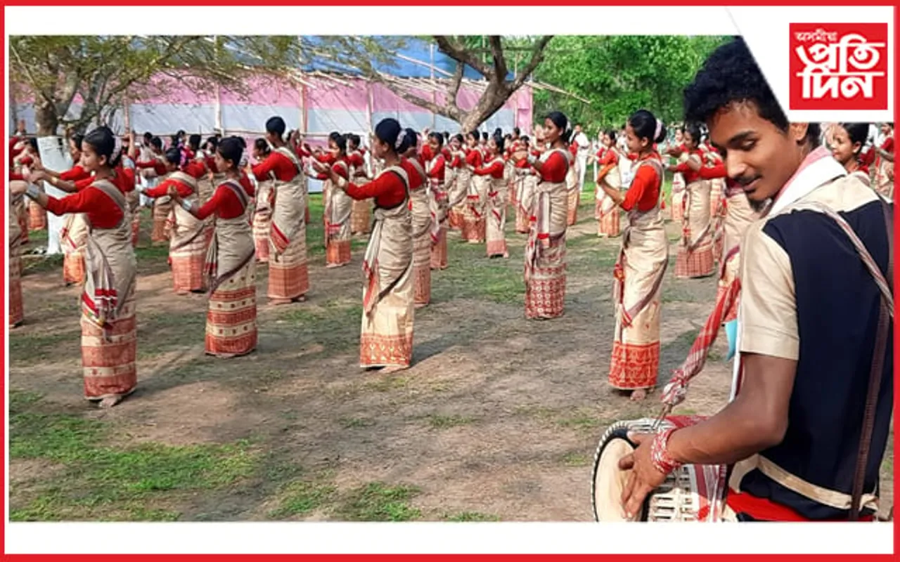 ঢকুৱাখনাত ফাটবিহুৰ মঞ্চ আৰু কৰ্মশালা উদ্বোধন...