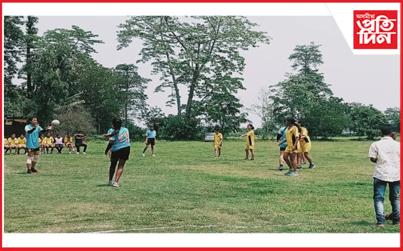 মঠৰবৰীত হেণ্ডবল প্ৰতিযোগিতা...