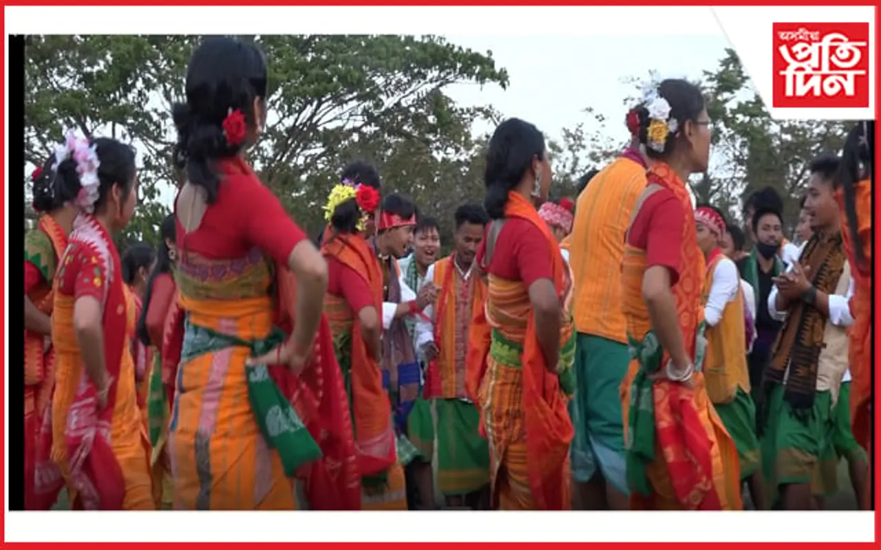 ৰঙালী বিহুৰ সমান্তৰালকৈ বড়ো জনগোষ্ঠীৰ মাজতো ৰংজালী বৈশাগুক আদৰাৰ ব্যাপক প্ৰস্তুতি...