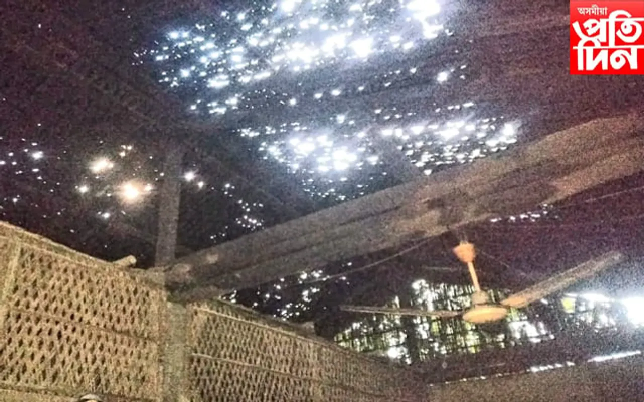 ঢকুৱাখনাত শিলাবৃষ্টিত বিস্তৰ ক্ষতি...