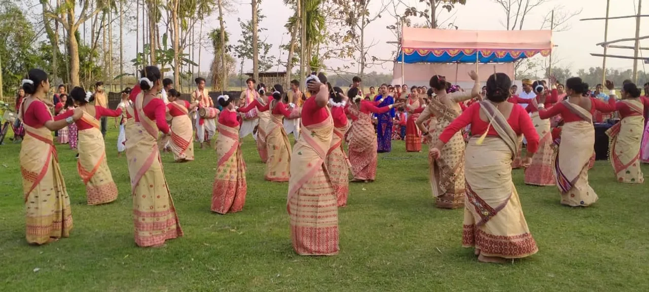 বেবেজীয়াত সাত দিনীয়া বিহু কৰ্মশালাৰ সফল সামৰণি...