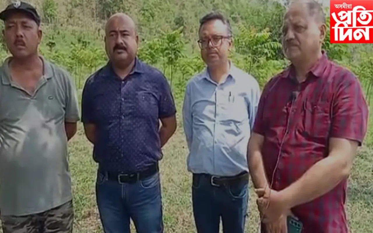কঠীয়াতলীৰ কন্দলীত বনানী সেউজীকৰণ আঁচনিৰ পৰিদৰ্শন এন আৰ এলৰ বিষয়াৰ