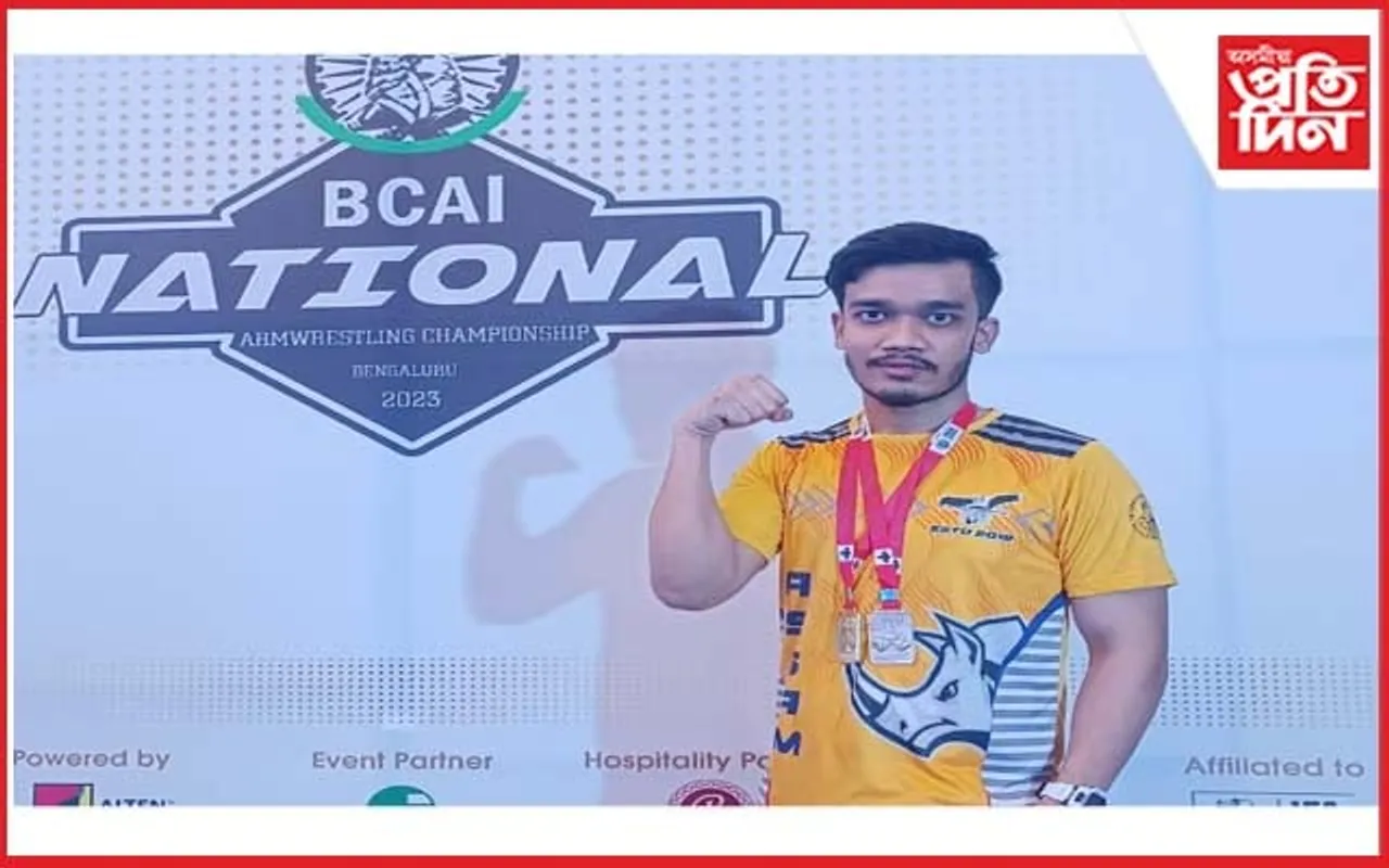 ৰাষ্ট্ৰীয় পাঞ্জা চেম্পিয়নশ্বিপত সোণৰ পদক দখল তেজপুৰৰ প্ৰশান্ত তামুলীৰ 