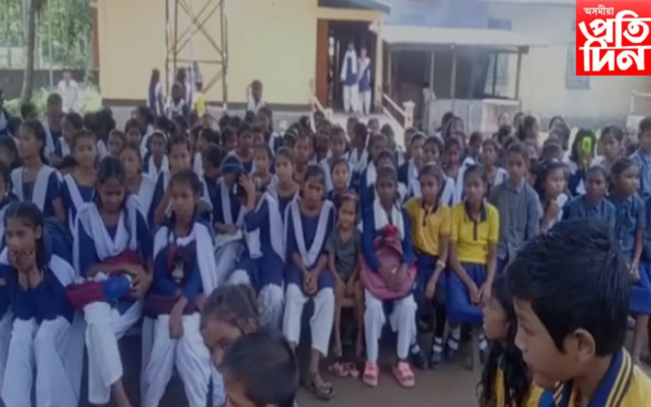 জামুগুৰিহাটৰ ইন্দিৰা গান্ধী আদৰ্শ মধ্য  ইংৰাজী বিদ্যালয়ত জ্ঞান মেলা সম্পন্ন...