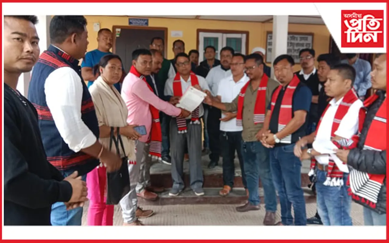 ব্ৰহ্মপুত্ৰকে ধৰি ৪ খন নদীৰ খহনীয়াৰ প্ৰতিৰোধ, দলং নিৰ্মাণৰ দাবীৰে মুখ্যমন্ত্ৰীলৈ স্মাৰকপত্ৰ...