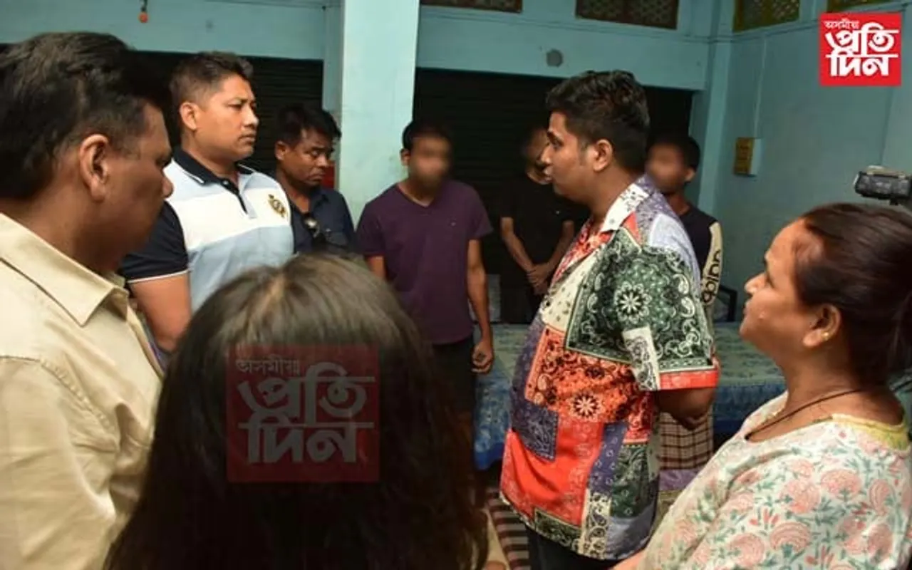 নিচামুক্তি কেন্দ্ৰত চাদেন ভিজিত মন্ত্ৰী পীযুষ হাজৰিকাৰ...