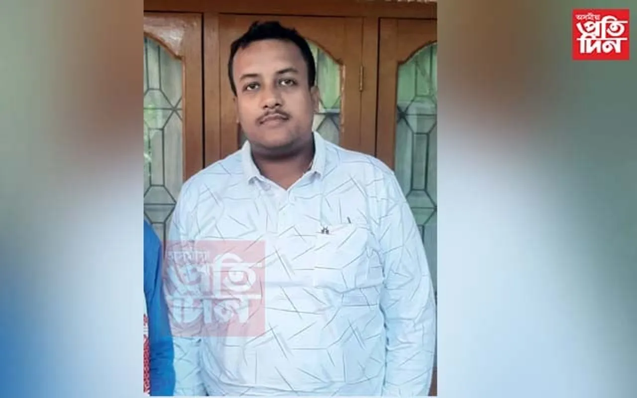 অক্ষয় প্ৰণৱ কলিতালৈ ২০২৩ ৰ উদ্ভাৱনীমূলক যুৱ সাংবাদিক বঁটা... 