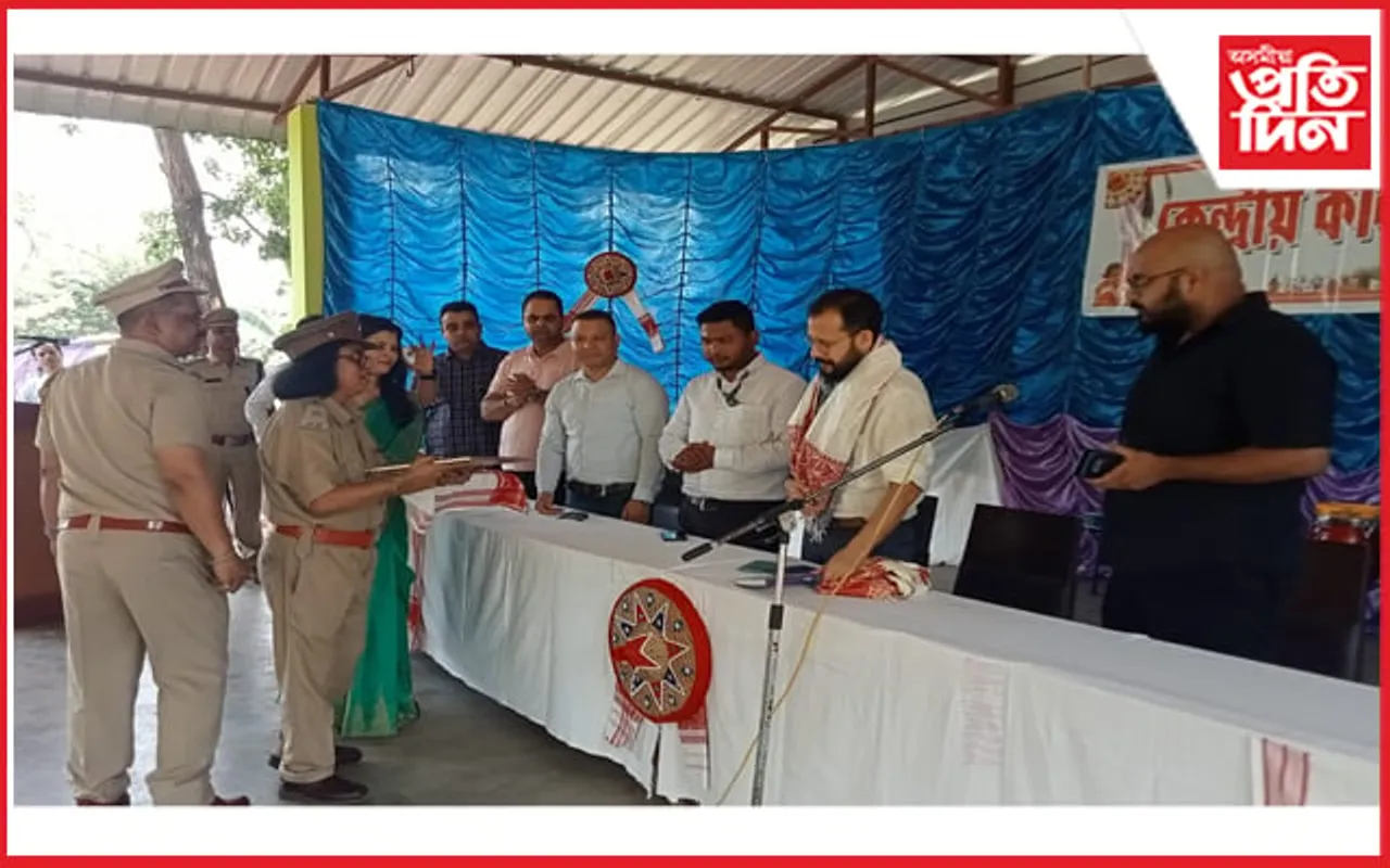 গুৱাহাটী কেন্দ্ৰীয় কাৰাগাৰ পৰিদৰ্শন জিলা উপায়ুক্তৰ