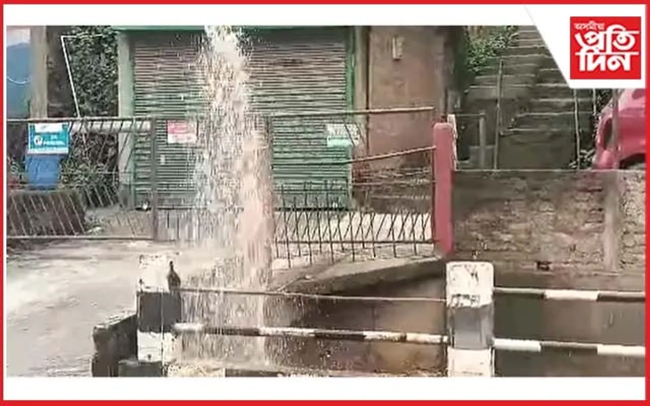 পুনৰ গুৱাহাটীত ফুটিল পানীৰ পাইপ...