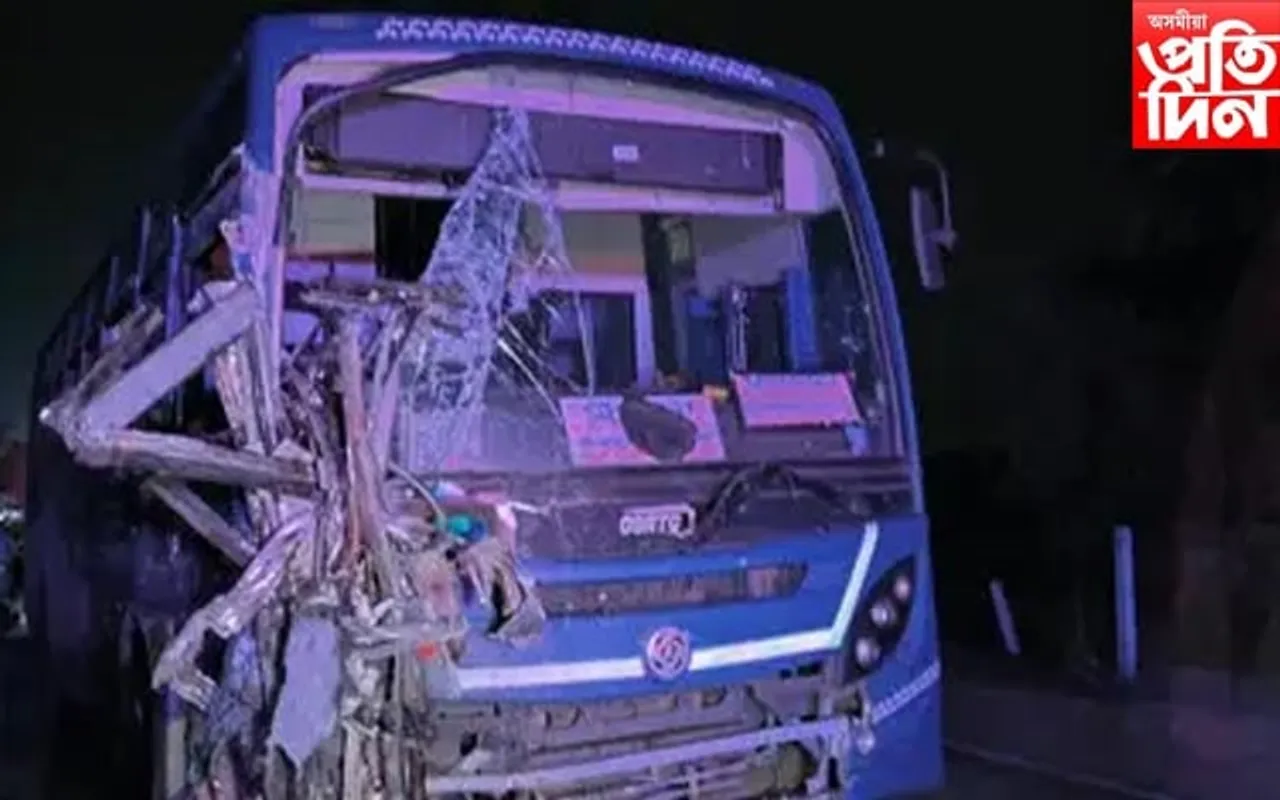 দুখন বাছৰ মুখামুখি সংঘৰ্ষ: বিয়াৰ পৰা উভতি আহোতেই একেটা পৰিয়ালৰে ৭ জন সহ ১২ জন নিহত