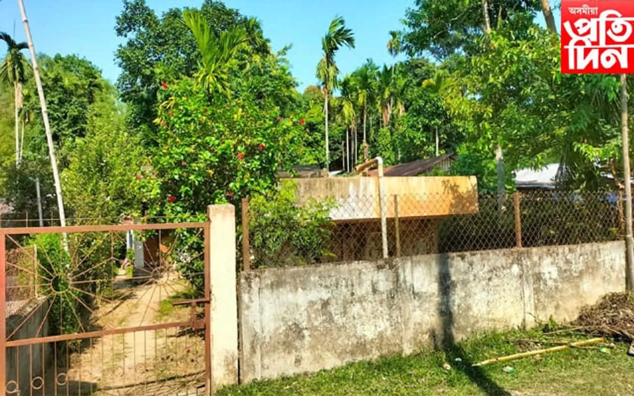 মাহটোৰ ২০ দিনেই বিকল হৈ থাকে গোলাঘাট সমষ্টিৰ বেঙেনাখোৱা পানী যোগান আঁচনি