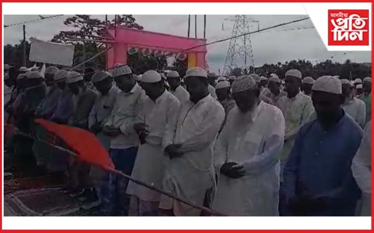 কঠীয়াতলীত ৰাজহুৱা নামাজত অংশ ল'লে হিন্দু ধৰ্মীয় লোকেঃ গামোচাৰে জনালে আদৰণি...