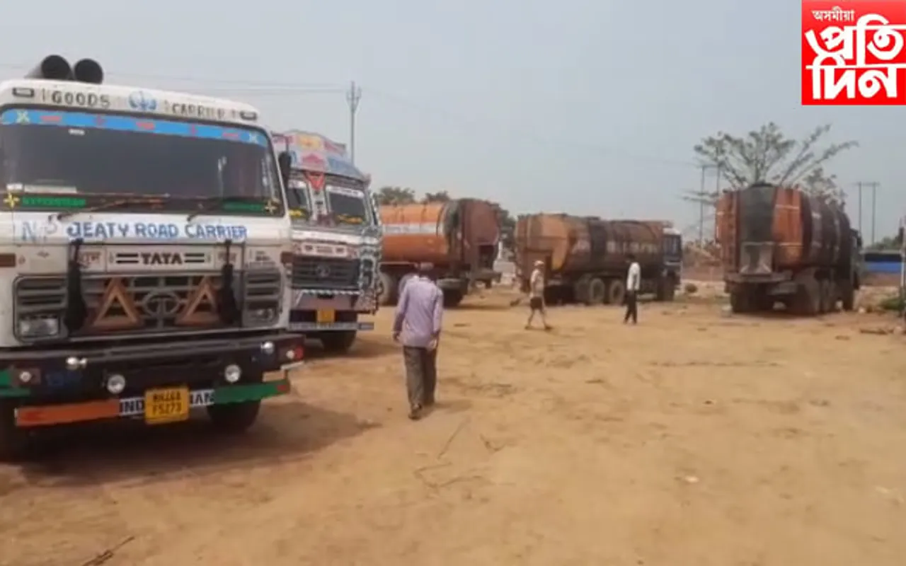 বাইহাটাত অঘটন! শুই থকা অৱস্থাতে দুজনক মহটিয়াই নিলে টেংকাৰে 