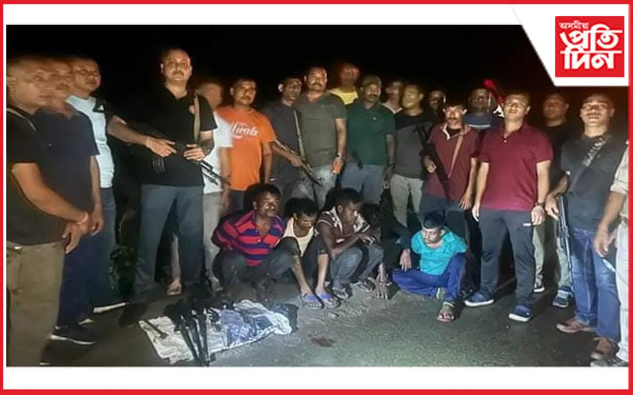 কৰিমগঞ্জত অস্ত্র-শস্ত্রসহ আটক ৫ দুৰ্ধৰ্ষ ডকাইত...