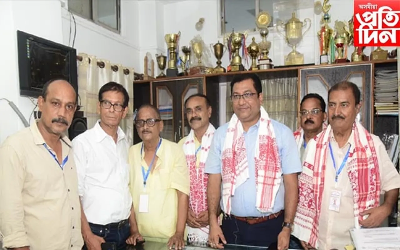 নগাঁও ক্ৰীড়া সংস্থাৰ সাধাৰণ সভাঃ সভাপতি পদত বিধায়ক ৰূপক শৰ্মা...