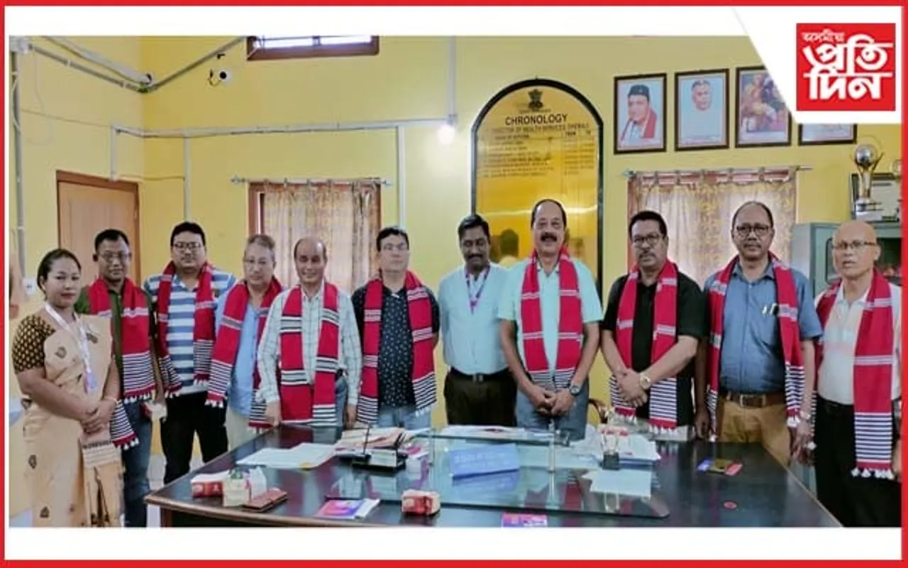 ৰাষ্ট্ৰীয় চিকিৎসক দিৱস উপলক্ষে ধেমাজিত চিকিৎসকক সম্বৰ্ধনা.. 