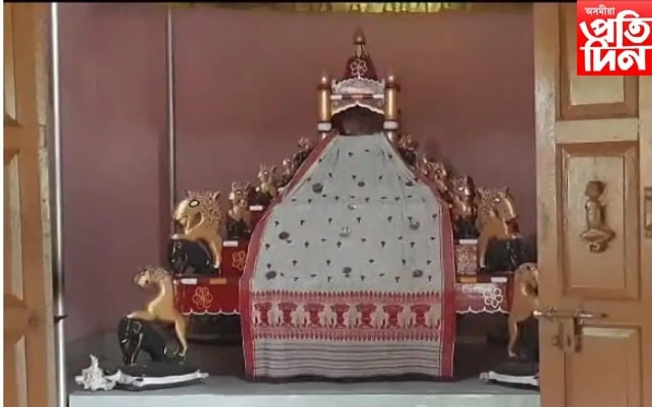 গোলাঘাটত নামঘৰে-মন্দিৰে চোৰৰ তাণ্ডৱ...