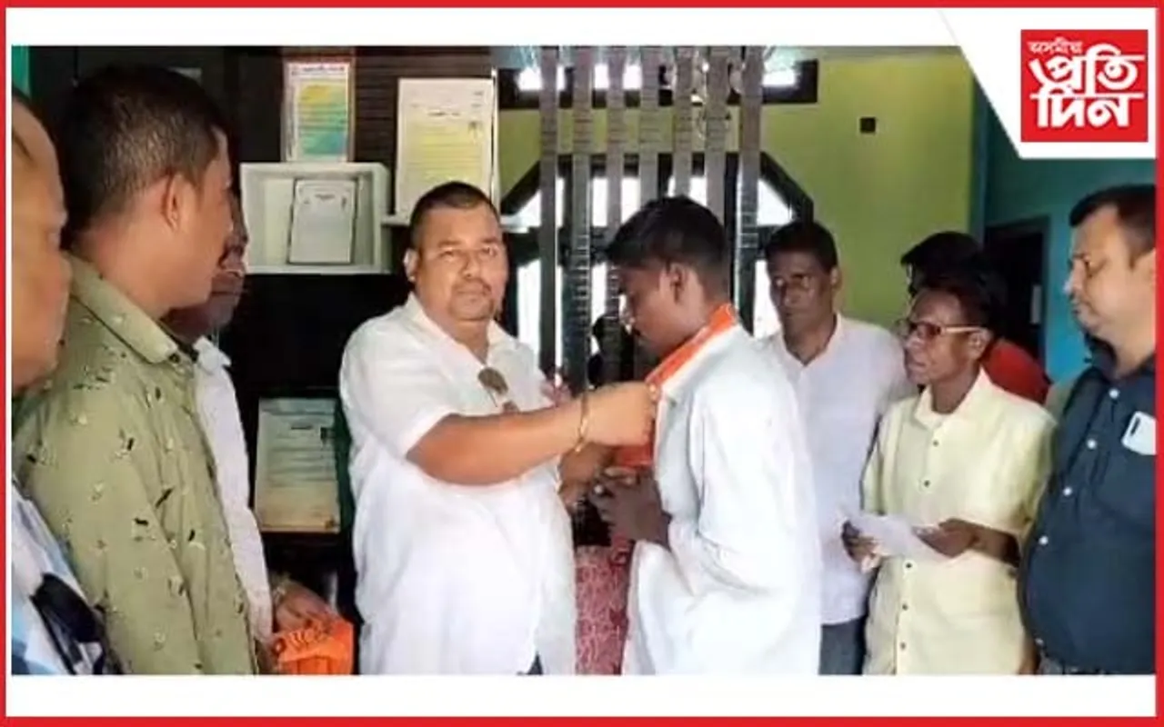 সোণাৰিত অৰ্ধ শতাধিক লোকৰ BJPত যোগদান...