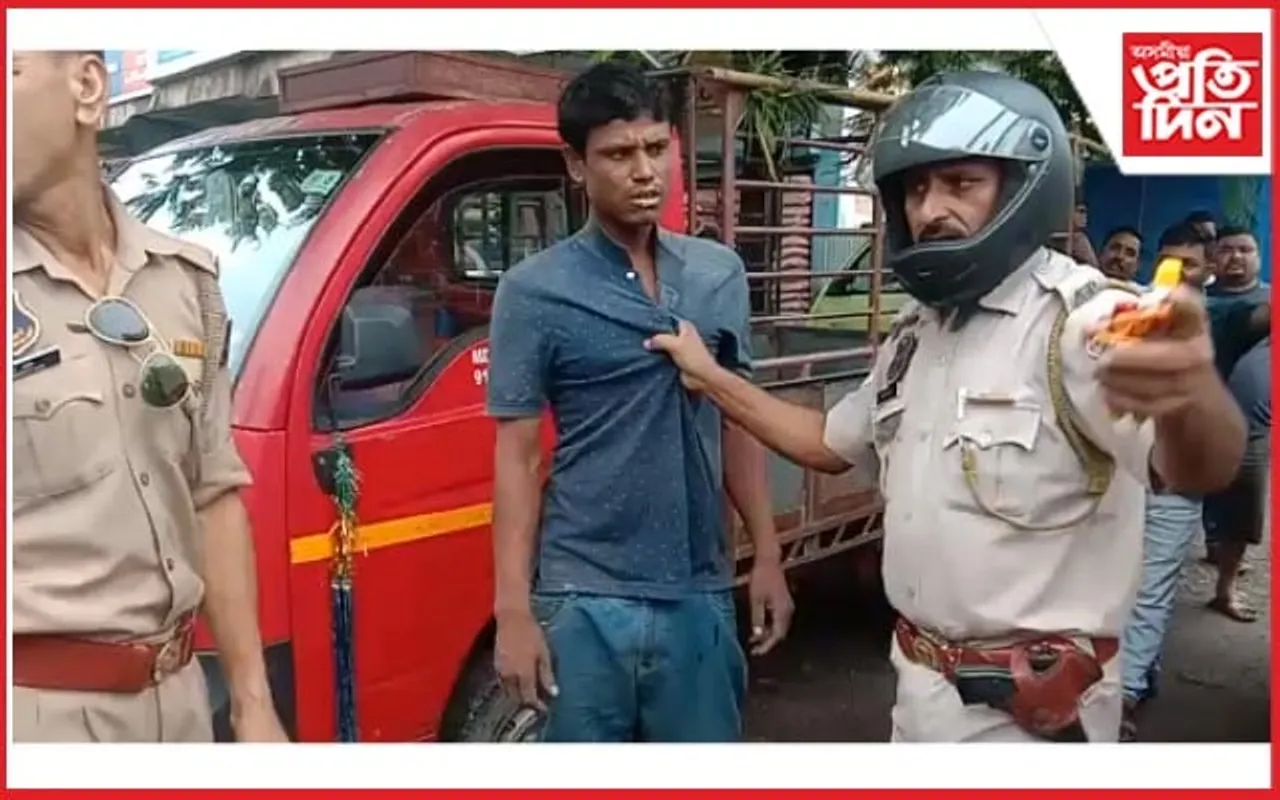 বিশ্বনাথ নগৰৰ মাজমজিয়াত মুকলিকৈ ড্ৰাগছ সেৱন যুৱকৰ...
