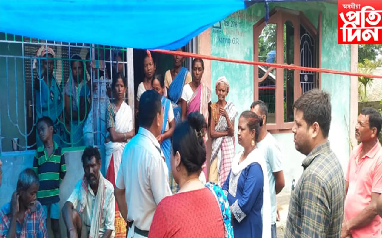 নামৰূপত বিদ্যুৎ পৰিবাহী তাঁৰত লাগি থিতাতে মৃত্যু এজনৰ