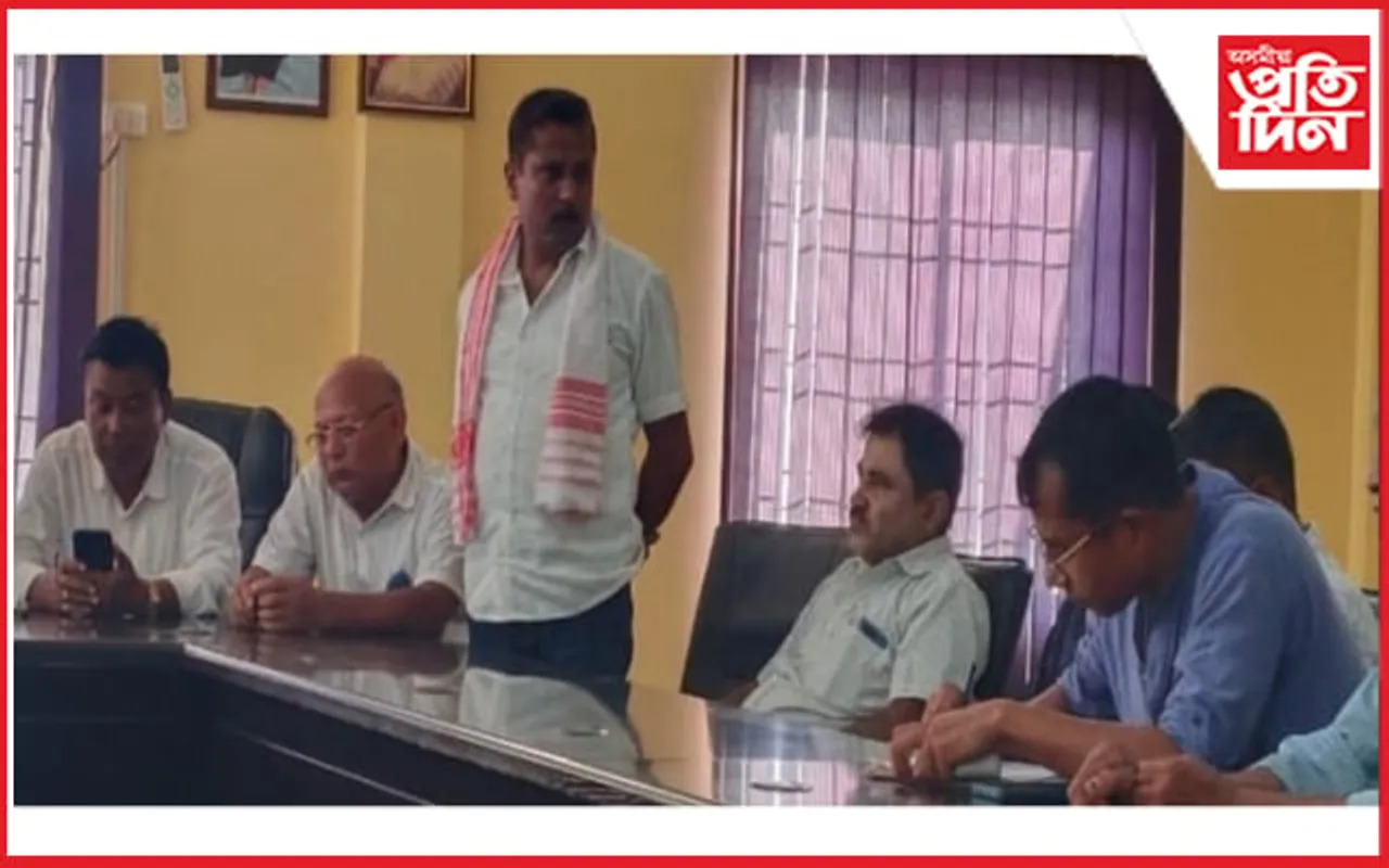 ঢকুৱাখনা পৌৰসভাত দুই চৰকাৰী সদস্যক নিযুক্তি প্ৰদান