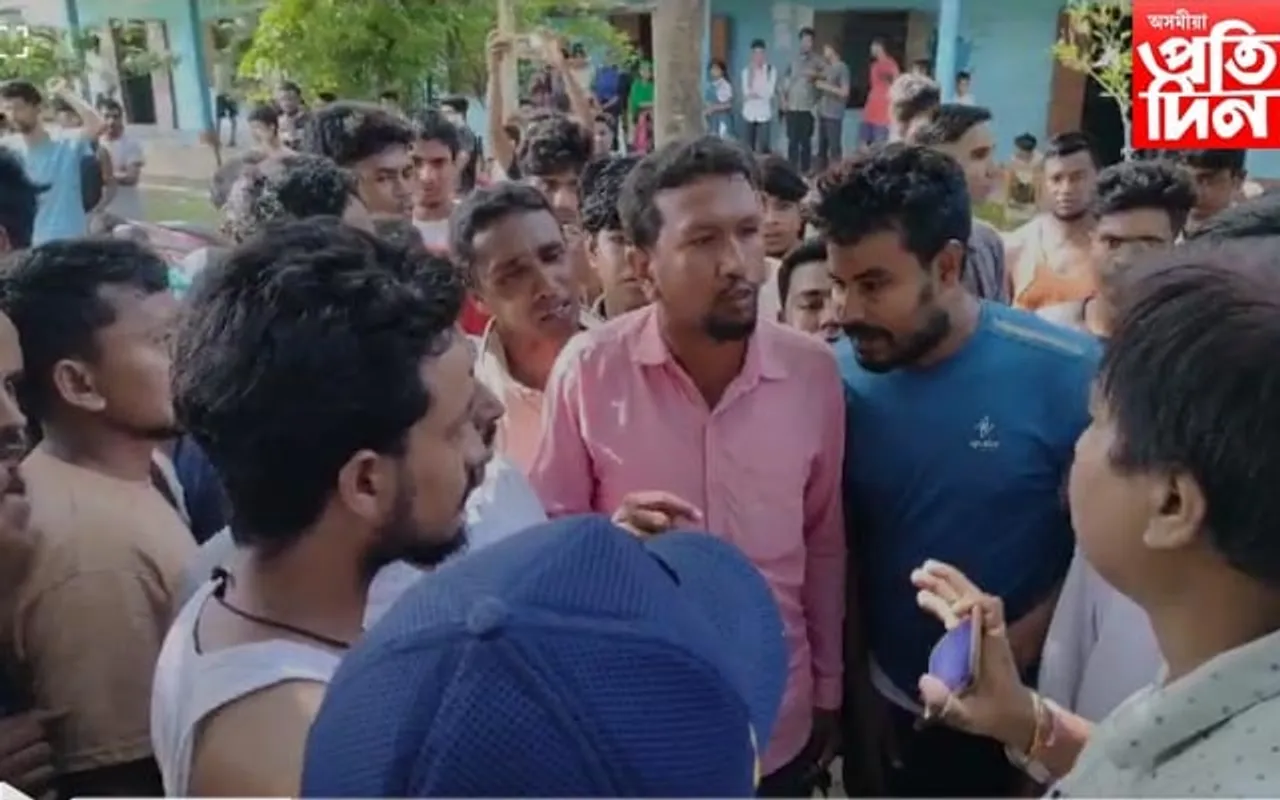 স্বাস্থ্য বিভাগৰ অভিযানত অথন্তৰ : অচেতন অৰ্ধশতাধিক গৰাকী ছাত্ৰ-ছাত্ৰী