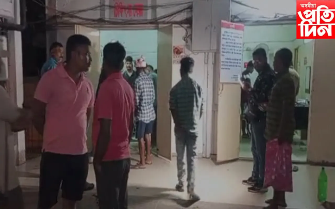 গোলাঘাটত নৃশংস কাণ্ডঃ স্বামীয়ে ঘপিয়াল শাহুসহ কেইবাজনক