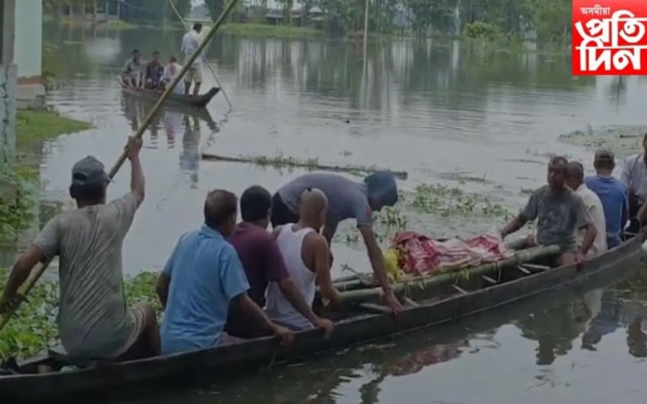 গহপুৰত ভদীয়া বান, নাৱেৰে নি মৃতদেহ সৎকাৰ