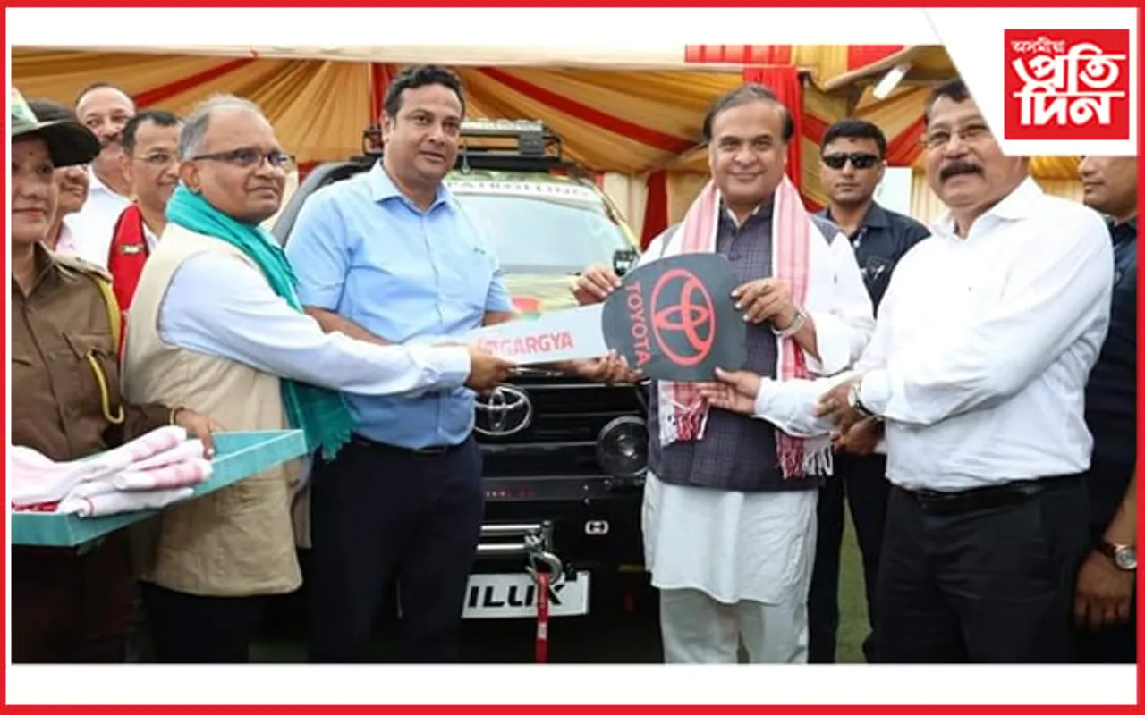 কাজিৰঙা ৰাষ্ট্ৰীয় উদ্যানৰ দুৰ্গম এলেকাৰ বাবে টয়টাৰ বিশেষ বাহন