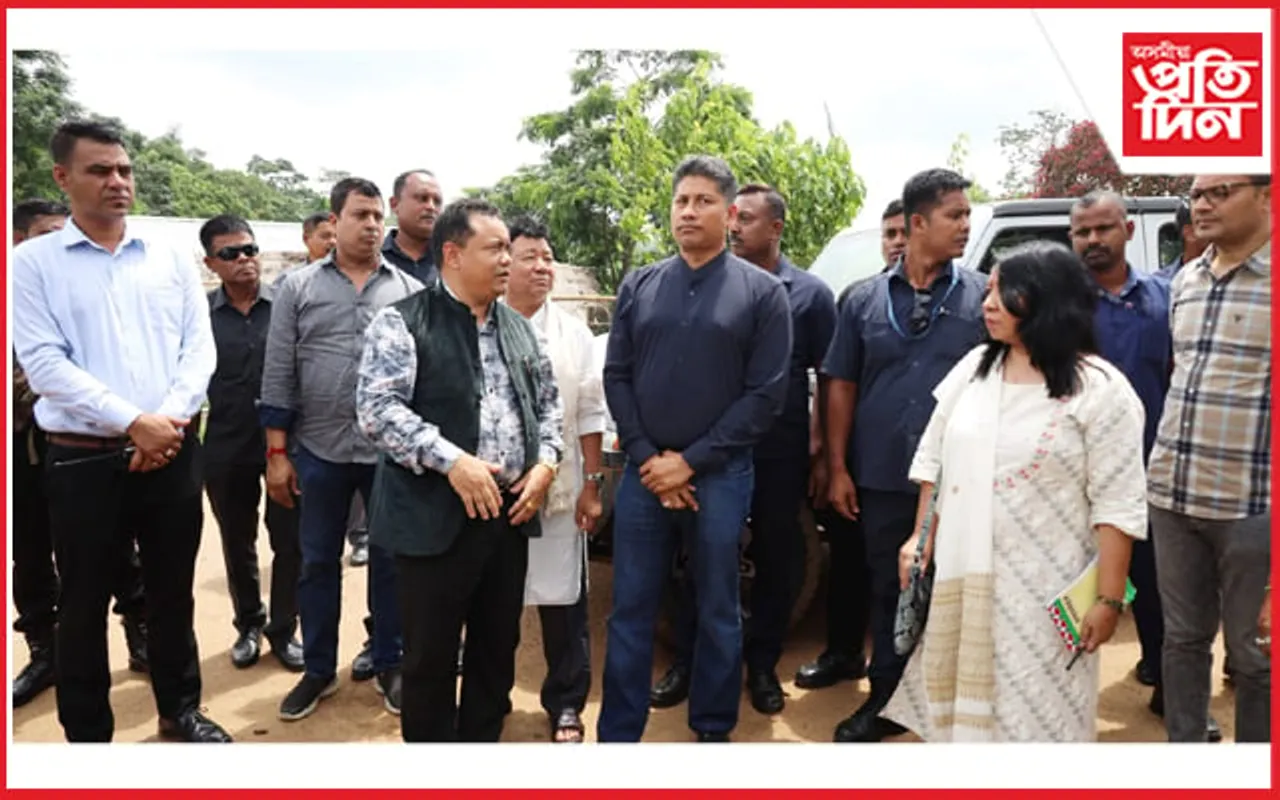 অসম-মেঘালয় সীমা সমস্যা : মেঘালয়ৰ উপ-মুখ্যমন্ত্ৰীৰে খান্দুলি অঞ্চল পৰিদৰ্শন পীযুষ হাজৰিকাৰ