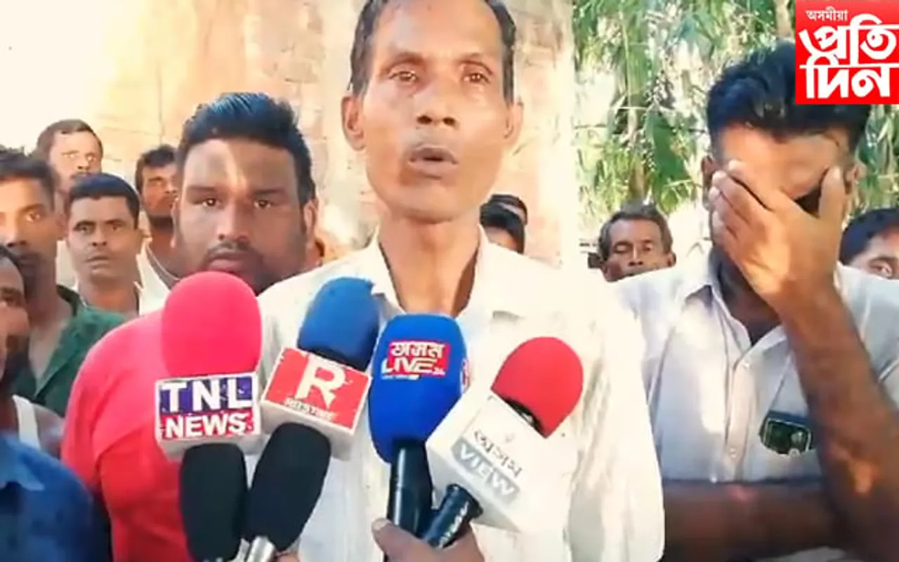 পৰম্পৰাগত নাঁওখেল পুনৰ উজ্জীৱিত কৰাৰ  প্ৰচেষ্টাৰে সৰভোগত নাঁওখেল প্ৰতিযোগিতা