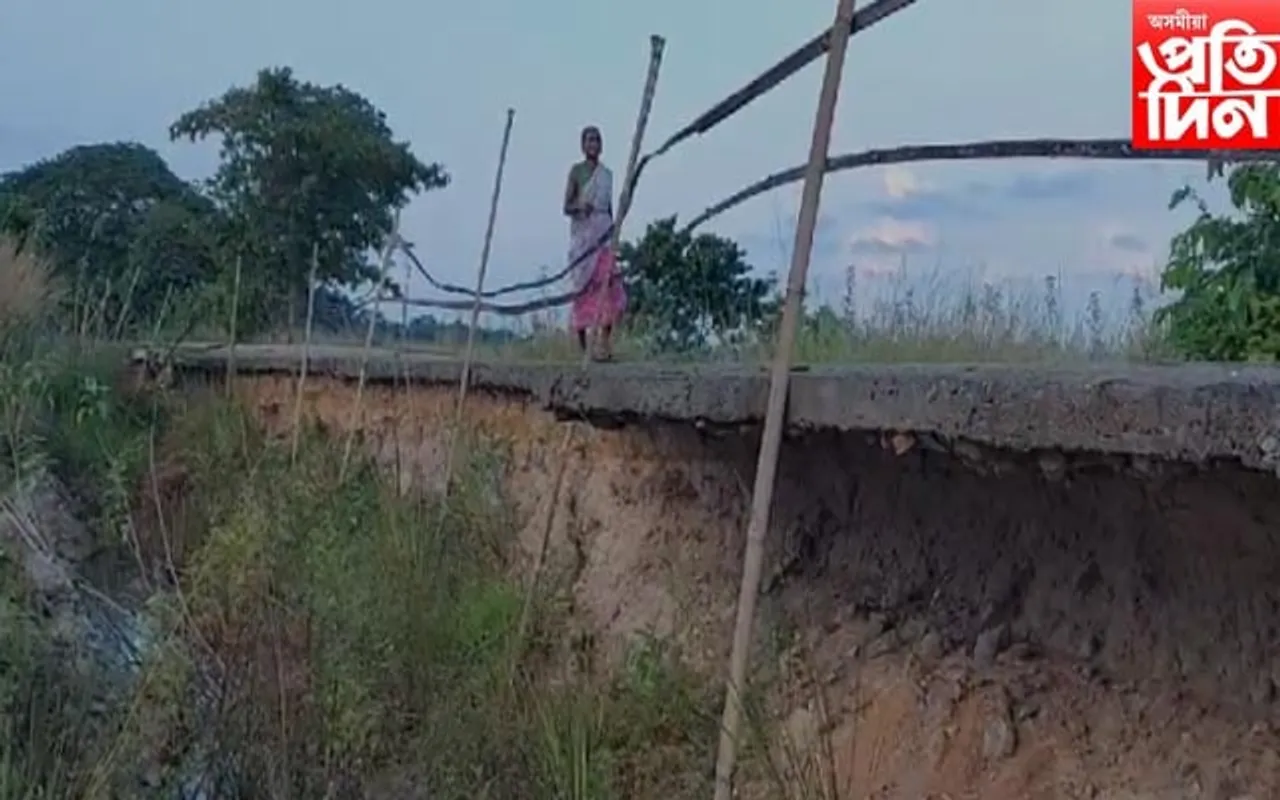 বছৰি অনুমোদন হয় চৰকাৰী ধন : বিধ্বস্ত পথ মেৰামতিৰ বাবে বিধায়কৰহে নাই মন!