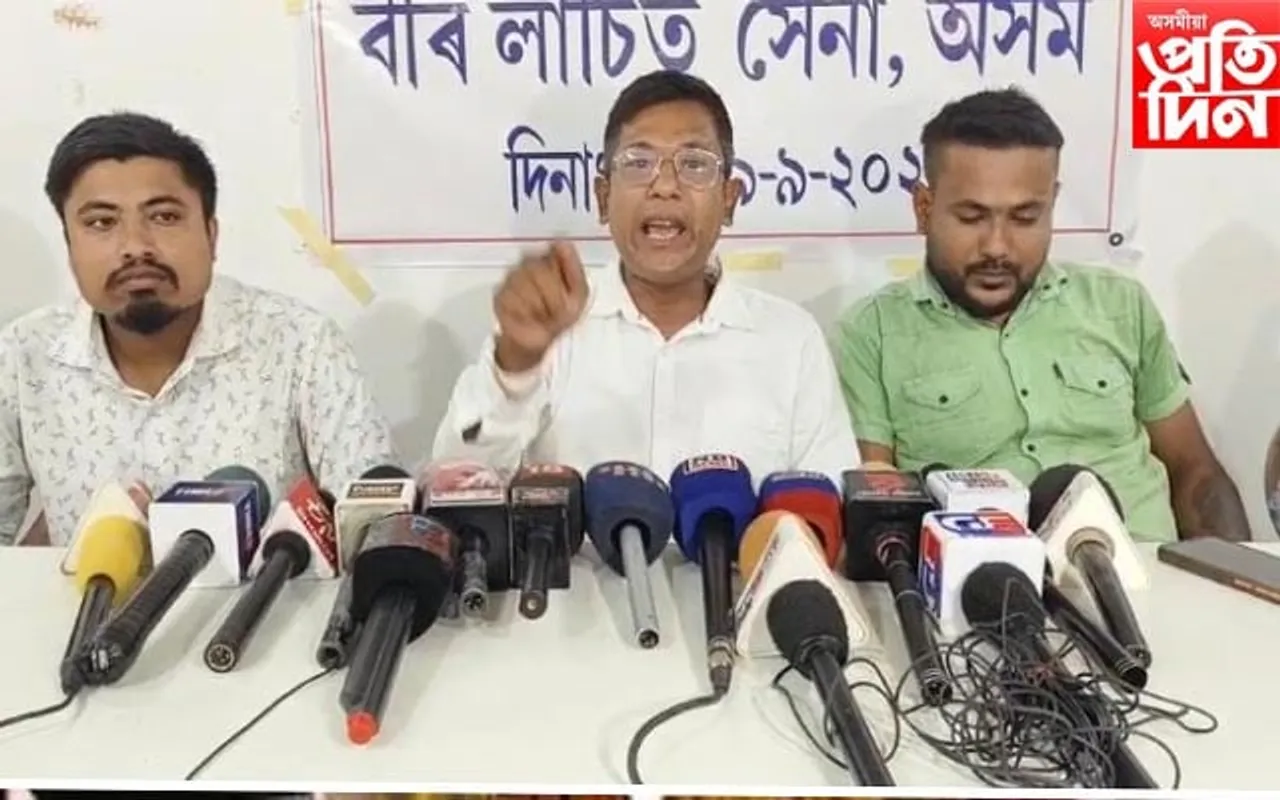 বিহুনাচ বিকৃত কৰি প্ৰদৰ্শন কৰাৰ বিৰুদ্ধে সোচ্ছাৰ বীৰ লাচিত সেনা