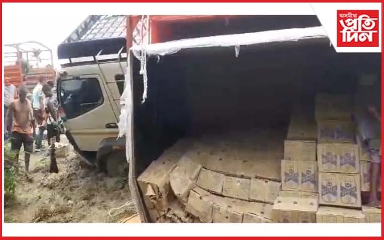 দুৰ্ঘটনাত পতিত অবৈধ সুৰা কঢ়িওৱা বাহন