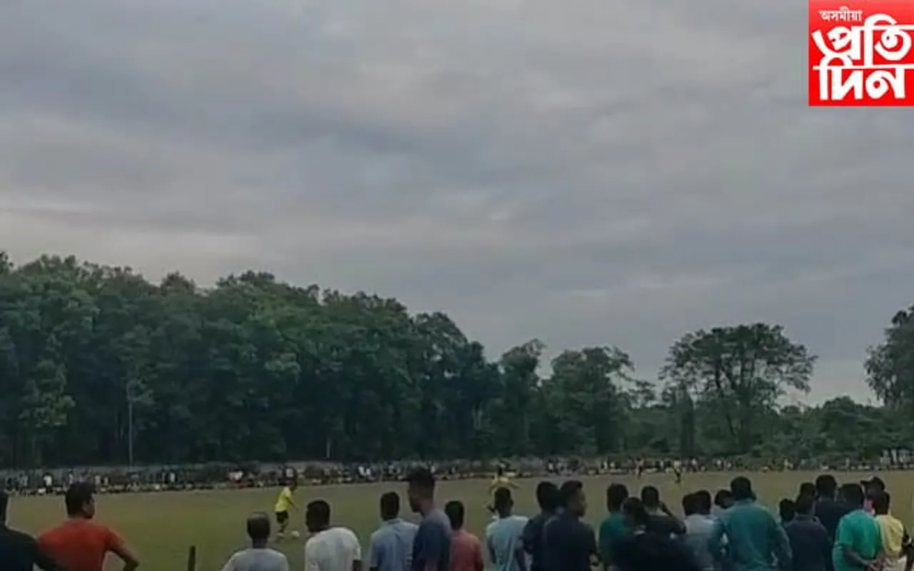 টুপিয়া পাঁচগাঁৱৰ ফুটবল প্ৰতিযোগিতাত হৰিশিঙা ফুটবল ক্লাবৰ ফাইনেলত প্ৰৱেশ