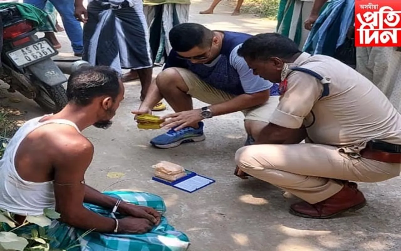 কচুৱাত আমছৰ আলী নামৰ এজন ড্ৰাগছ সৰবৰাহকাৰী আটক 