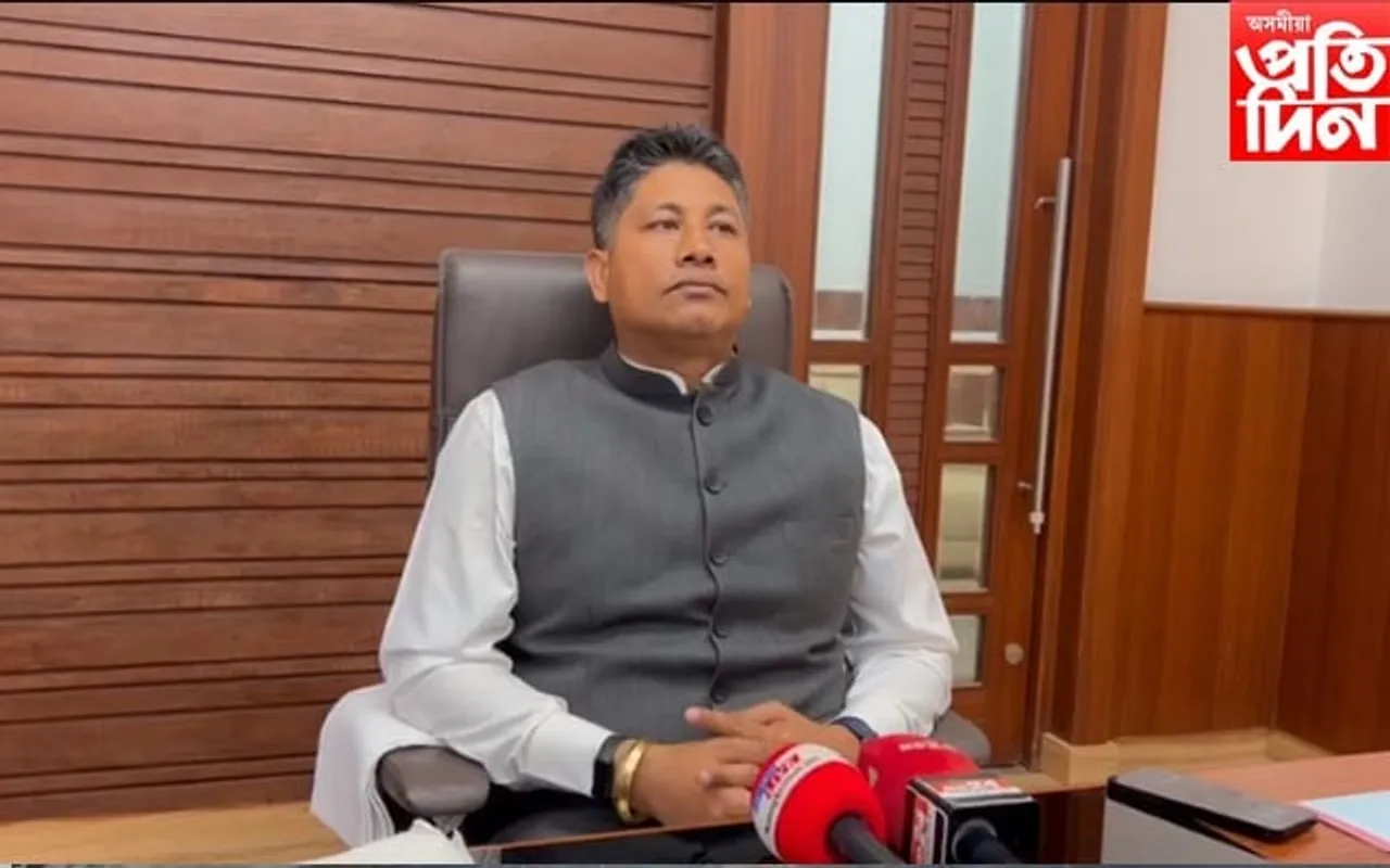 কংগ্ৰেছ-এআইইউডিএফৰ আনুষ্ঠানিক মিত্ৰতা থাকক বা নাথাকক তেওঁলোক একেইঃ মন্ত্ৰী পীযুষ হাজৰীকা